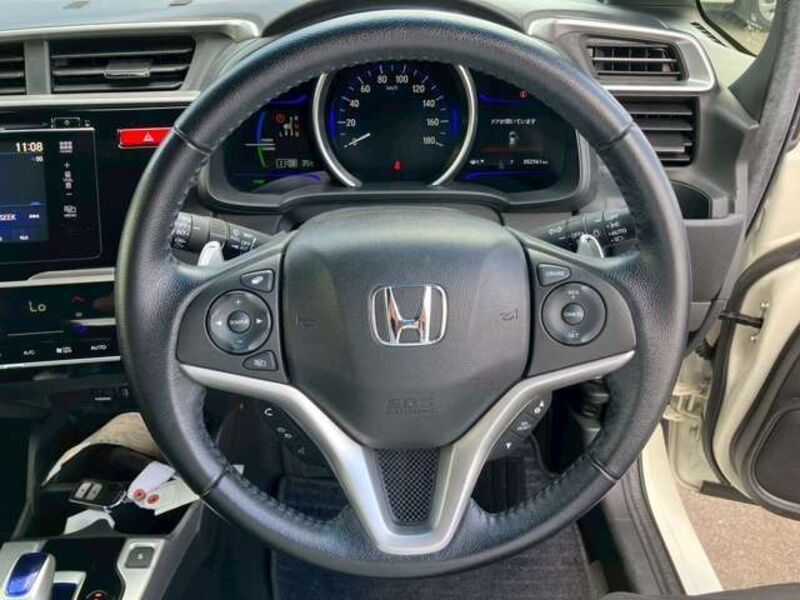 FIT HYBRID