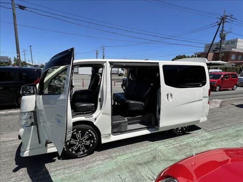 NV350 CARAVAN