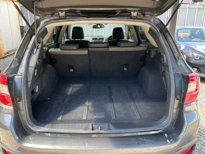 LEGACY OUTBACK