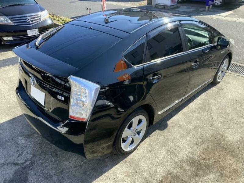 PRIUS-14