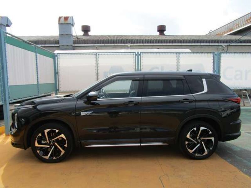 OUTLANDER PHEV
