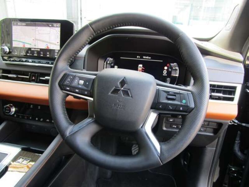 OUTLANDER PHEV