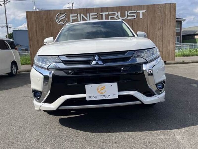 OUTLANDER PHEV