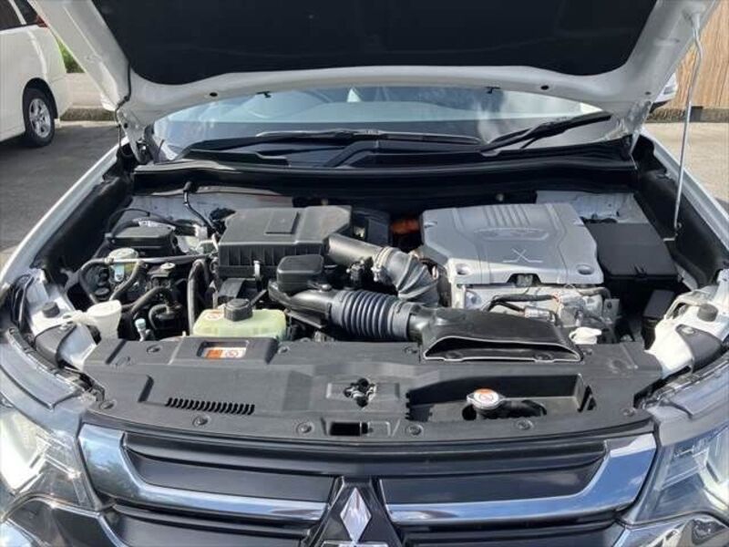 OUTLANDER PHEV