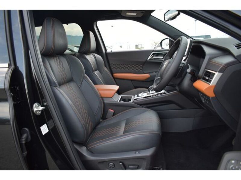 OUTLANDER PHEV