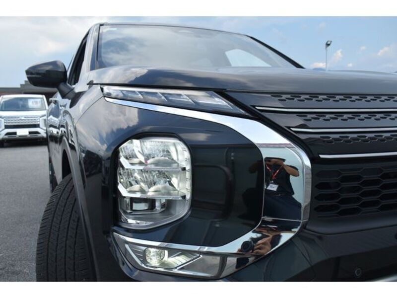 OUTLANDER PHEV