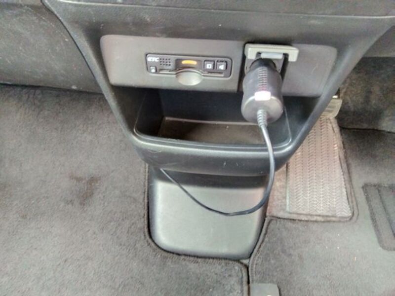 N BOX