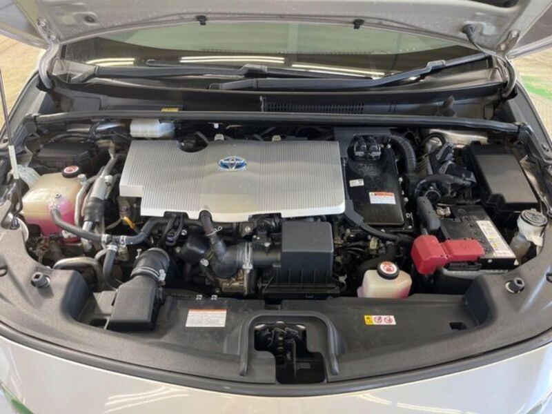 PRIUS PHV