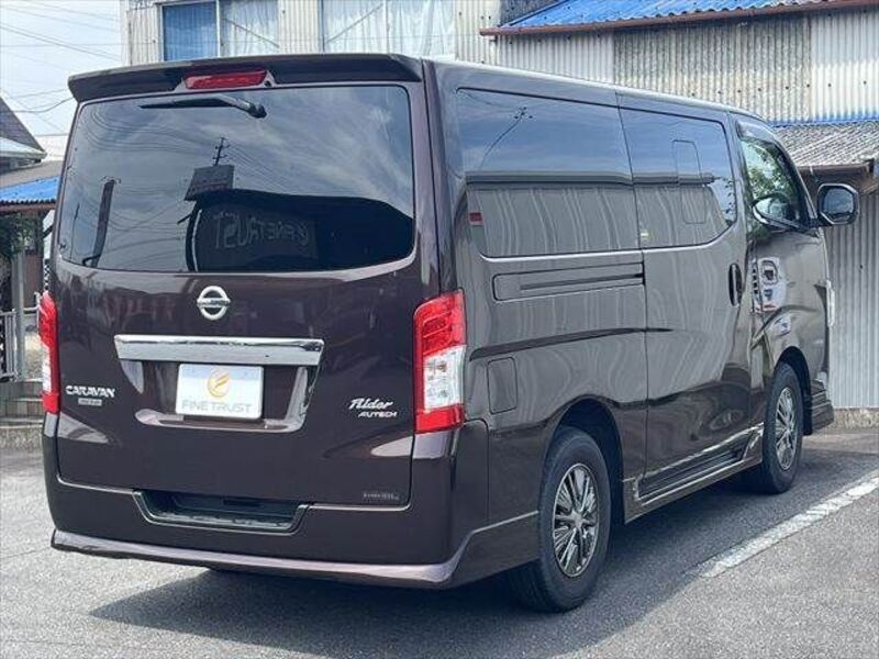 NV350 CARAVAN