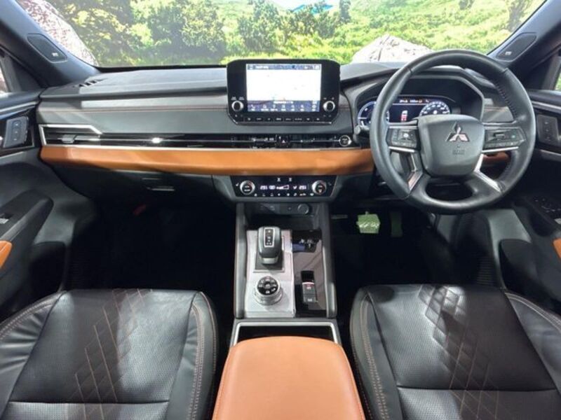 OUTLANDER PHEV