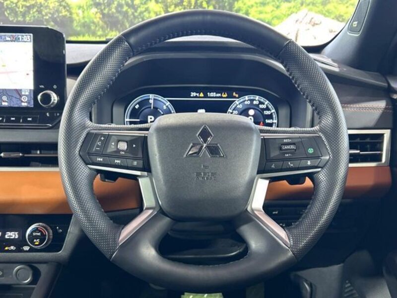 OUTLANDER PHEV