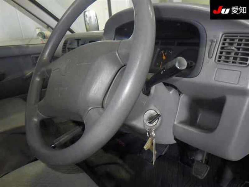 TOWNACE TRUCK