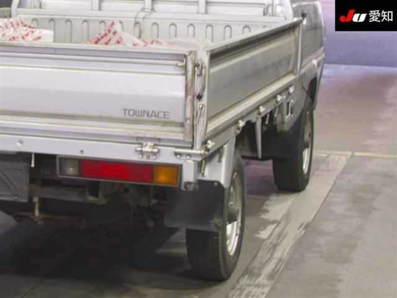 TOWNACE TRUCK