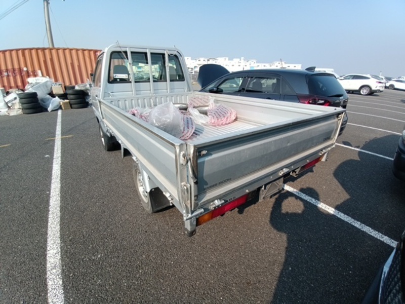 TOWNACE TRUCK