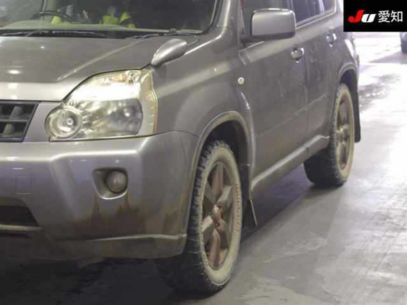 X-TRAIL