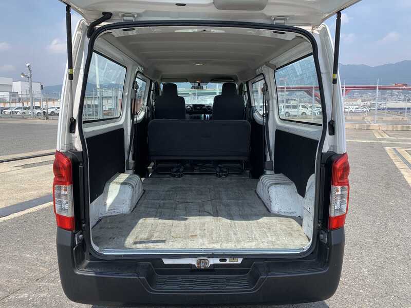 NV350 CARAVAN