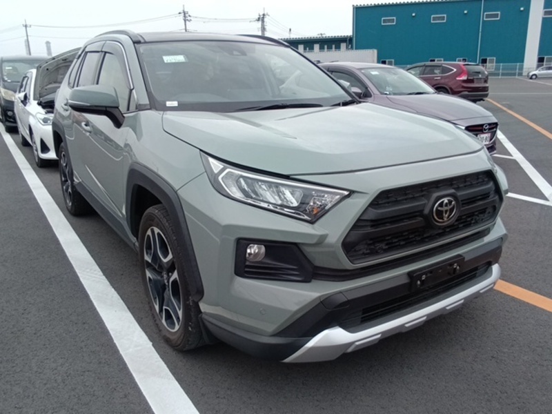 RAV4