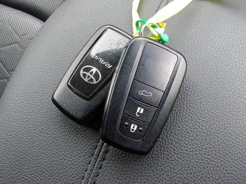 RAV4