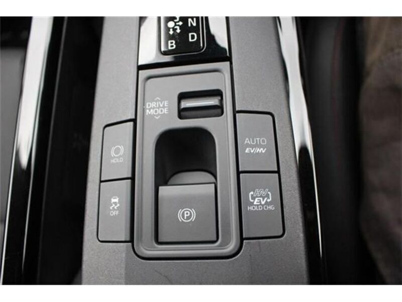 PRIUS PHV