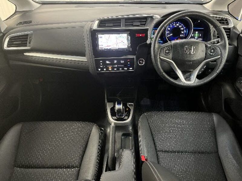 FIT HYBRID