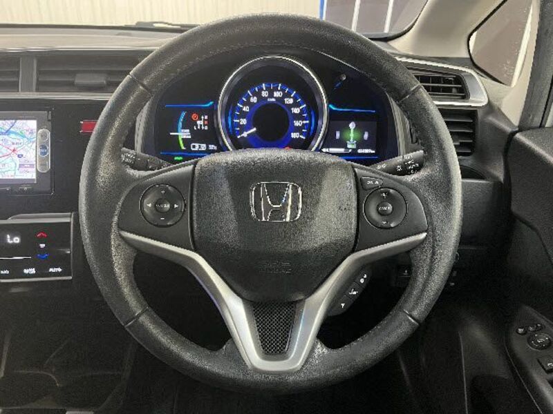 FIT HYBRID