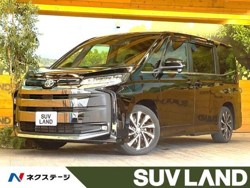 TOYOTA NOAH