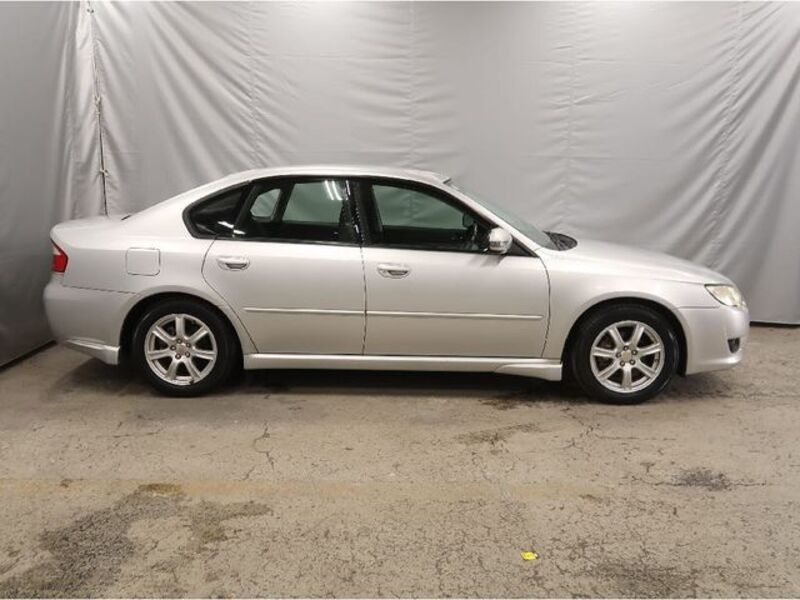 LEGACY B4