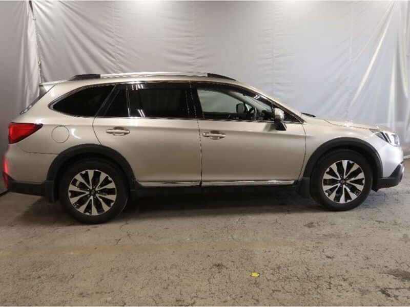 LEGACY OUTBACK