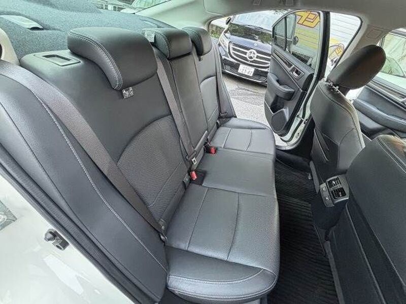 LEGACY B4