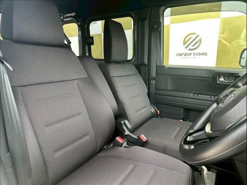 N-VAN