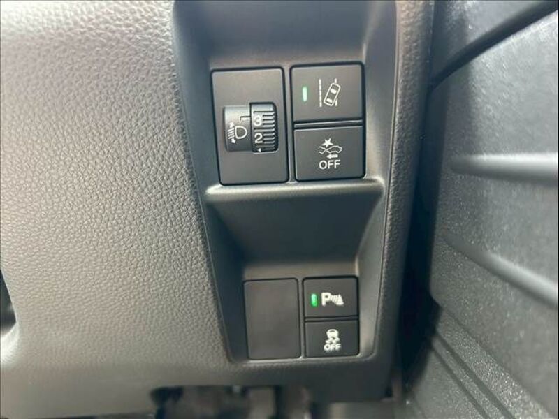 N-VAN