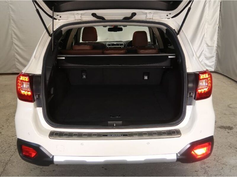 LEGACY OUTBACK