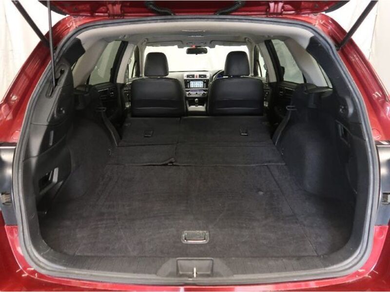 LEGACY OUTBACK