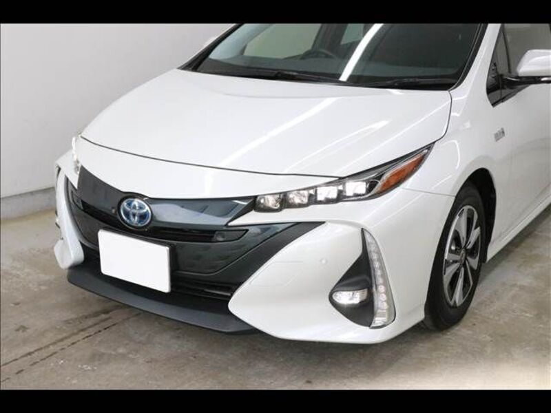 PRIUS PHV