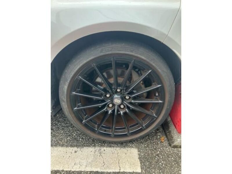 GR YARIS