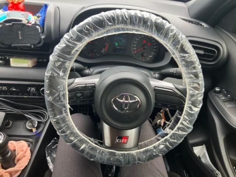 GR YARIS