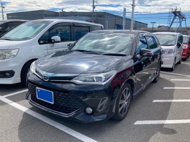 TOYOTA COROLLA FIELDER