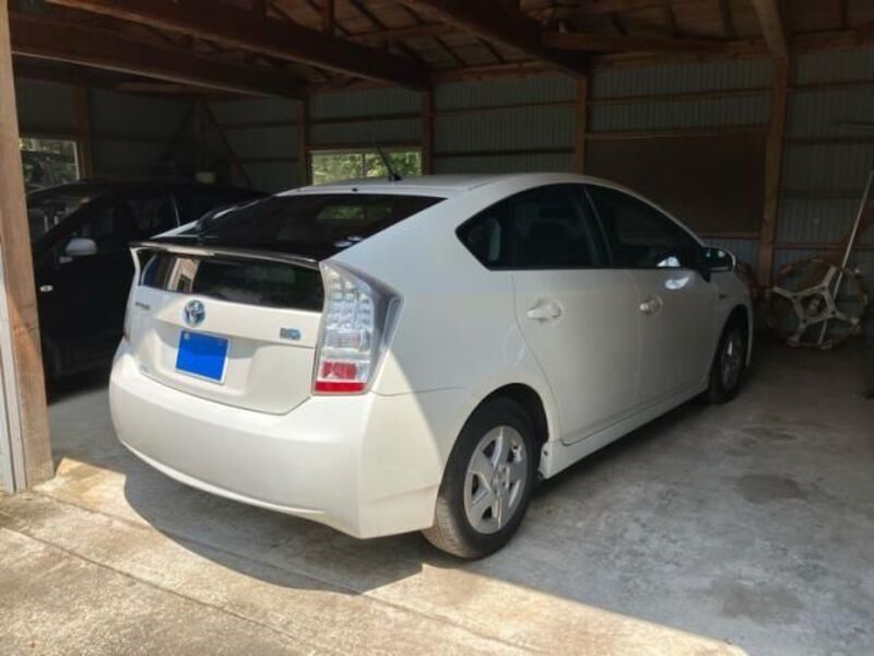 PRIUS