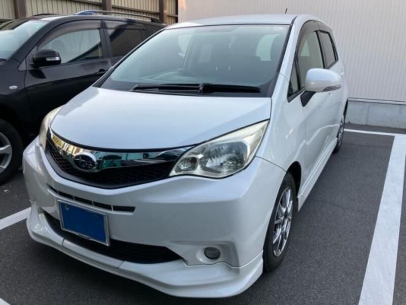 SUBARU TREZIA