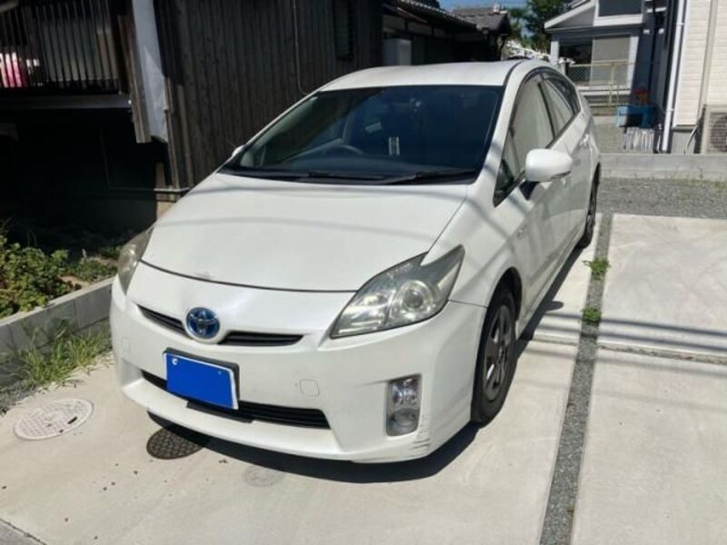 PRIUS-0