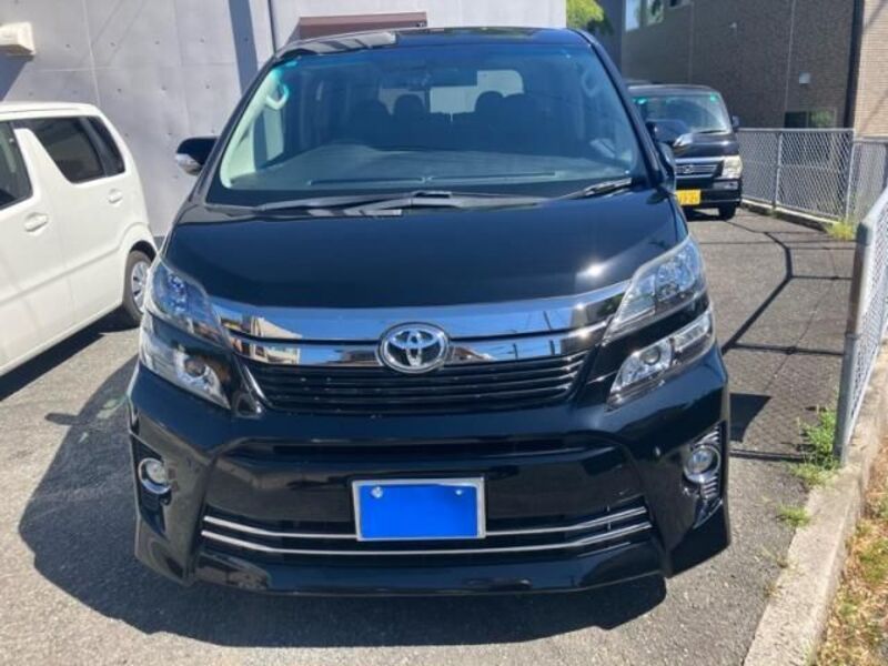 TOYOTA VELLFIRE