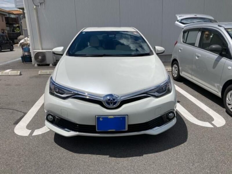 TOYOTA AURIS HYBRID