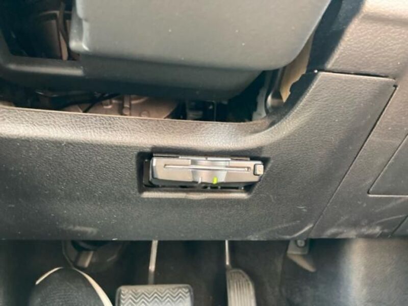 AURIS HYBRID