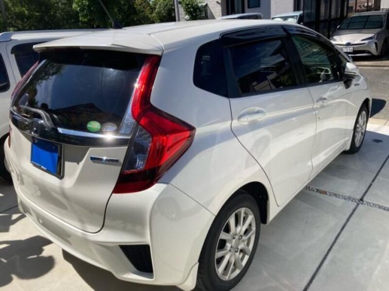 FIT HYBRID