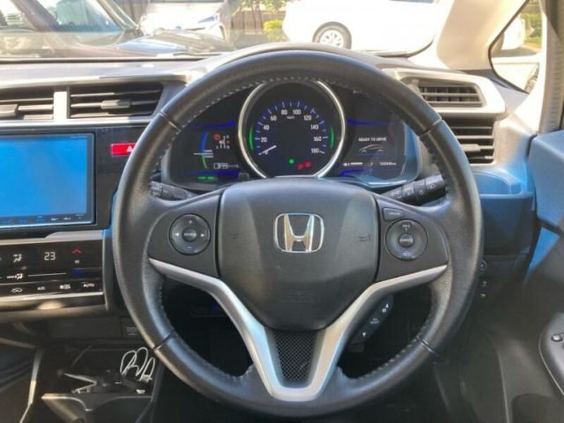 FIT HYBRID