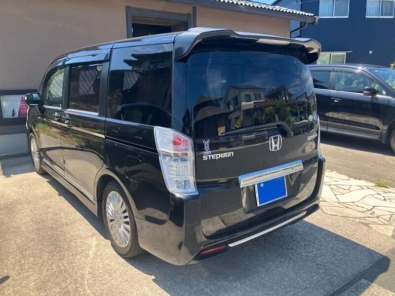 STEPWAGON SPADA