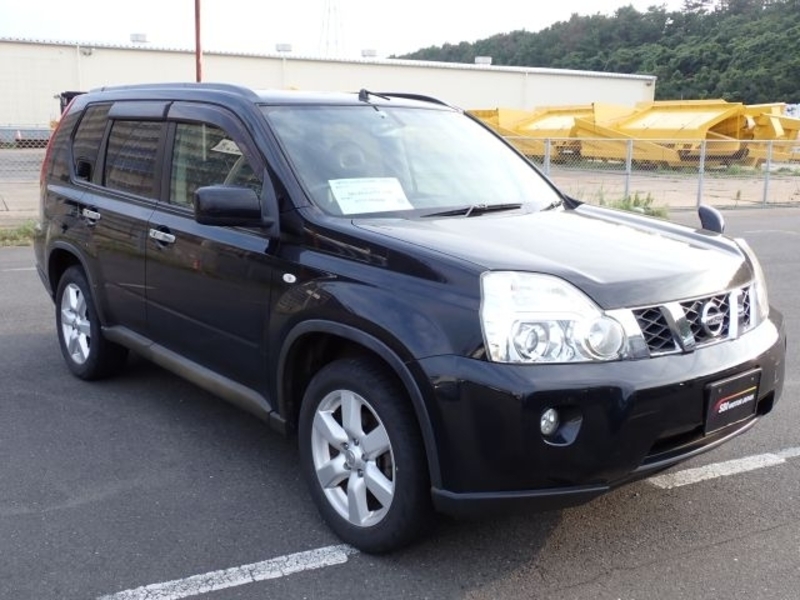 X-TRAIL