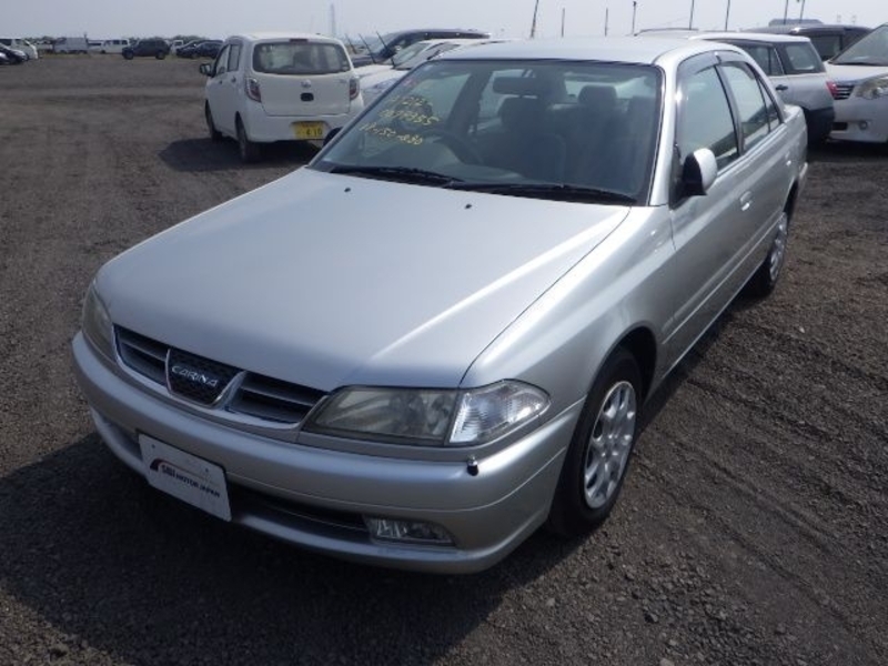 TOYOTA CARINA