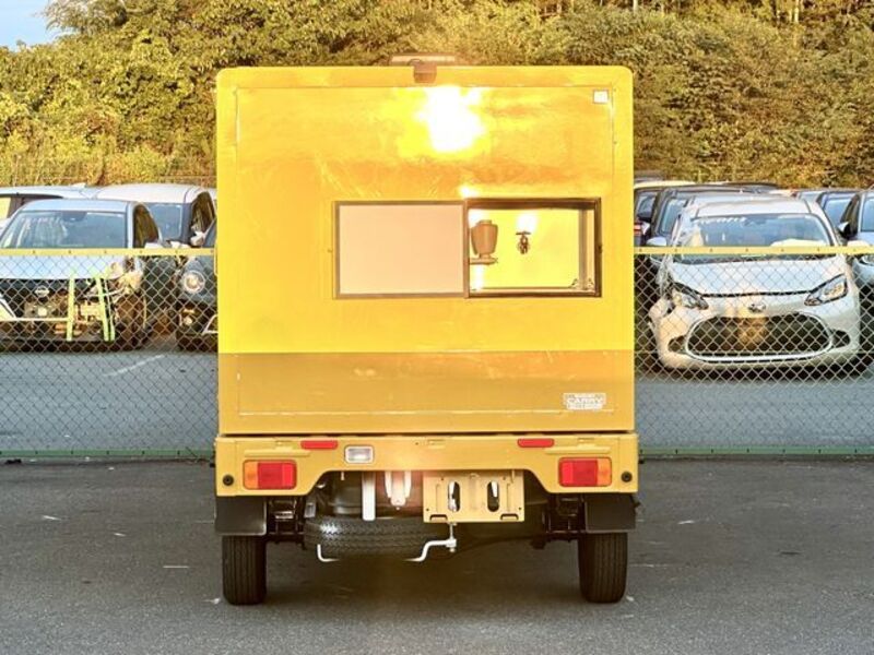 CARRY TRUCK