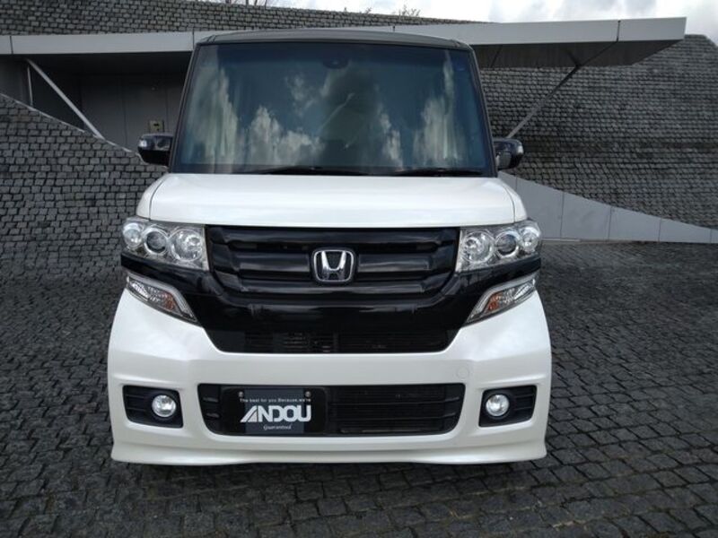 N BOX CUSTOM